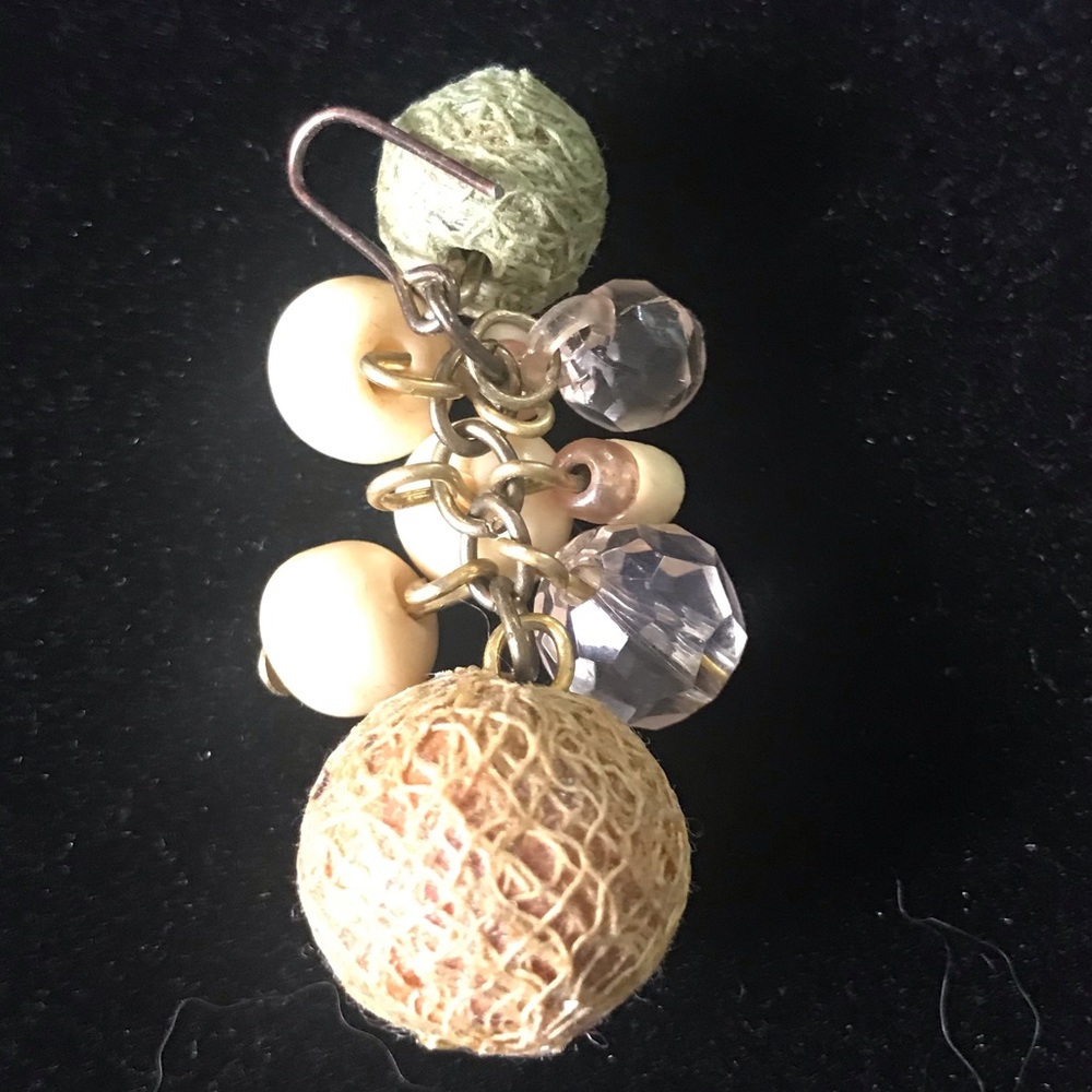 Vintage Buck Hill Earrings ( or clip on Earrings) - Picture 2 of 11